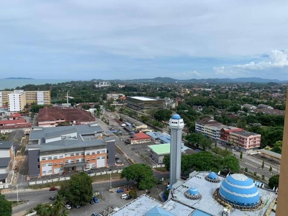 Dnaura Homestay Batu Buruk Terengganu Kuala Terengganu Exterior foto